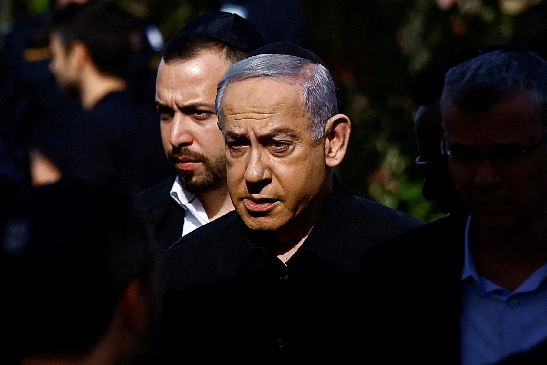 Doi thu 'moi noi' cua ong Netanyahu hinh anh