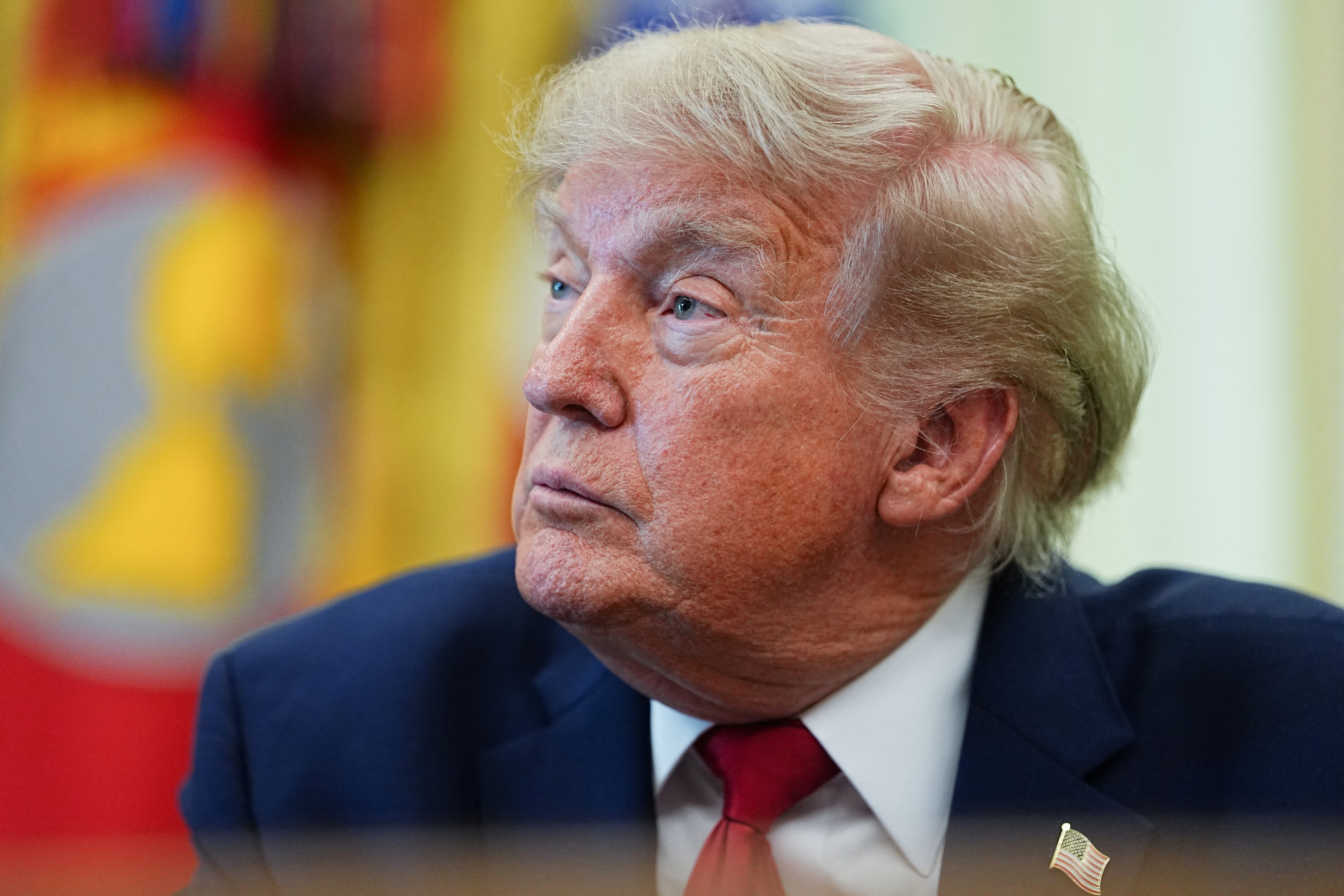 Ong Trump ke khai hinh anh