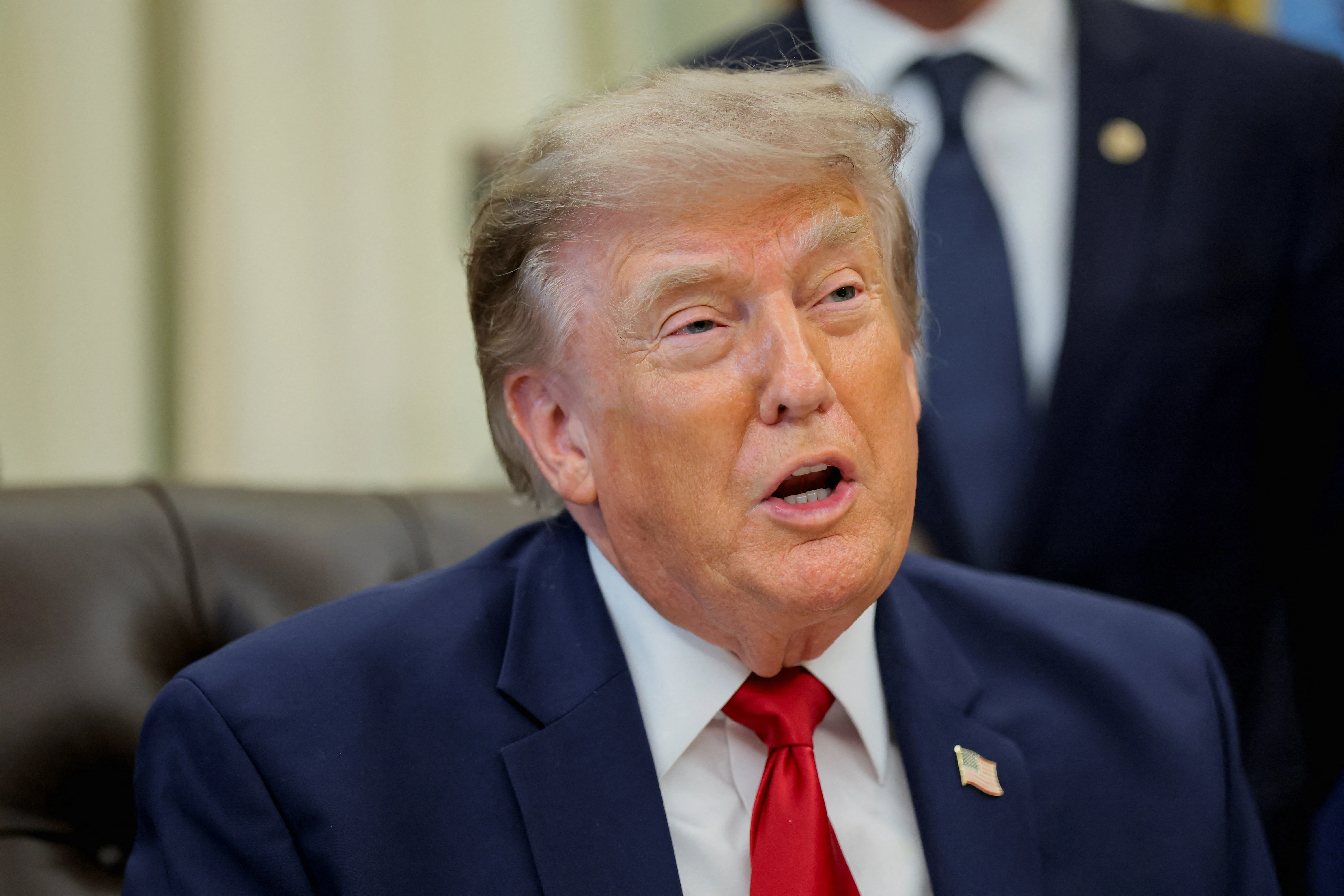 Ông Trump báo Quốc hội, kích hoạt mốc 60 ngày chiến dịch Iran