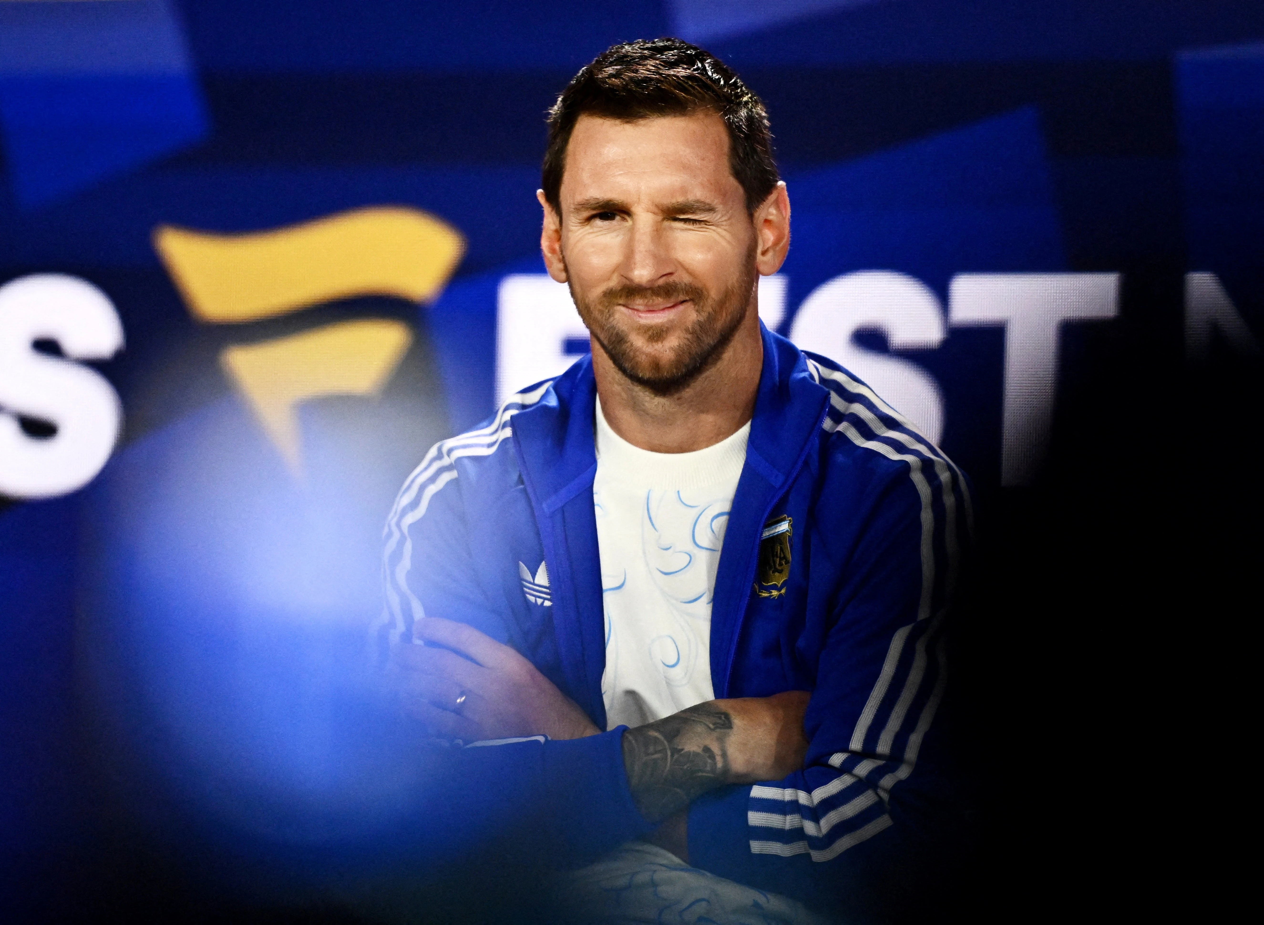 Adidas hưởng lợi kép sau khi 'thắng' Nike tại World Cup