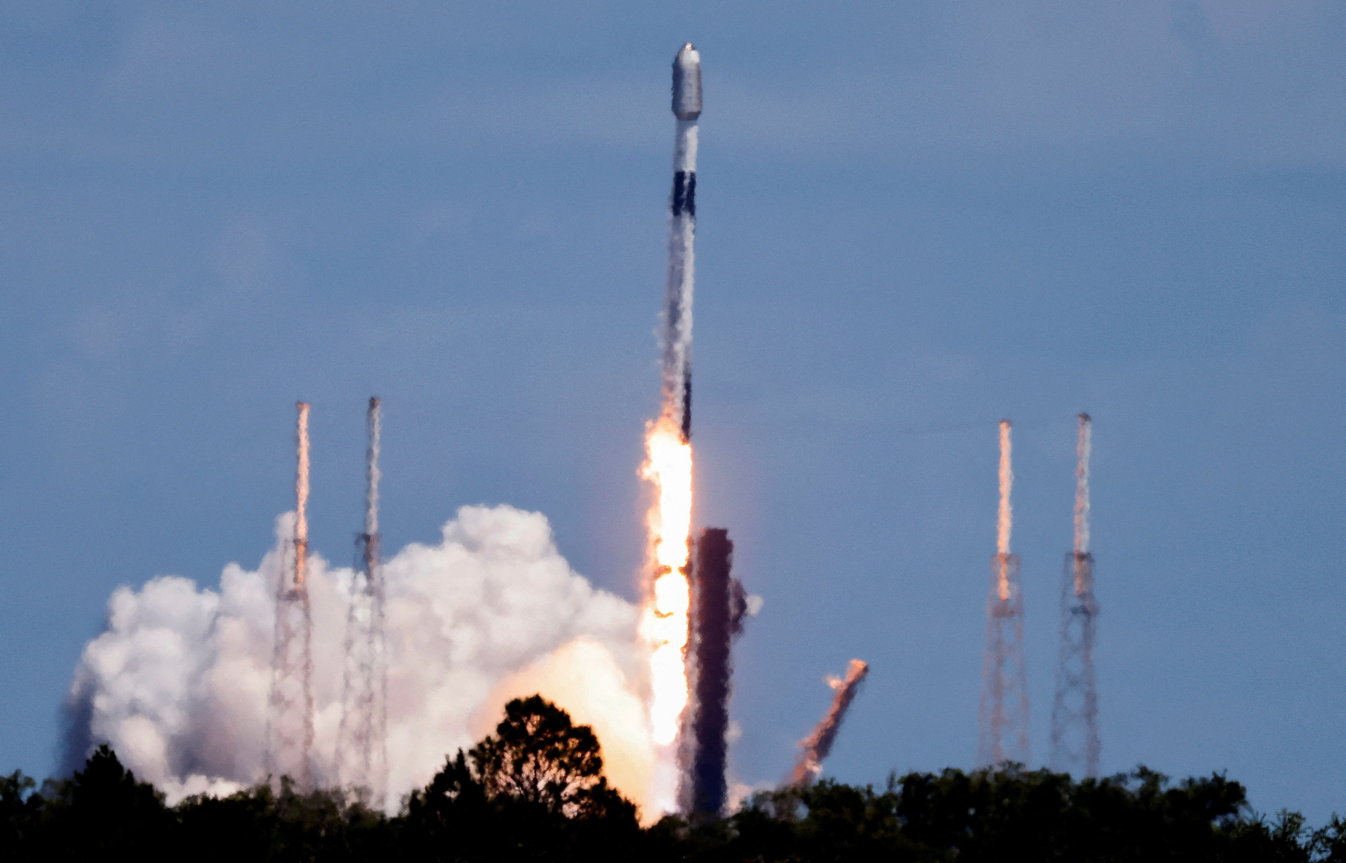 Elon Musk nhận tin vui từ Lầu Năm Góc