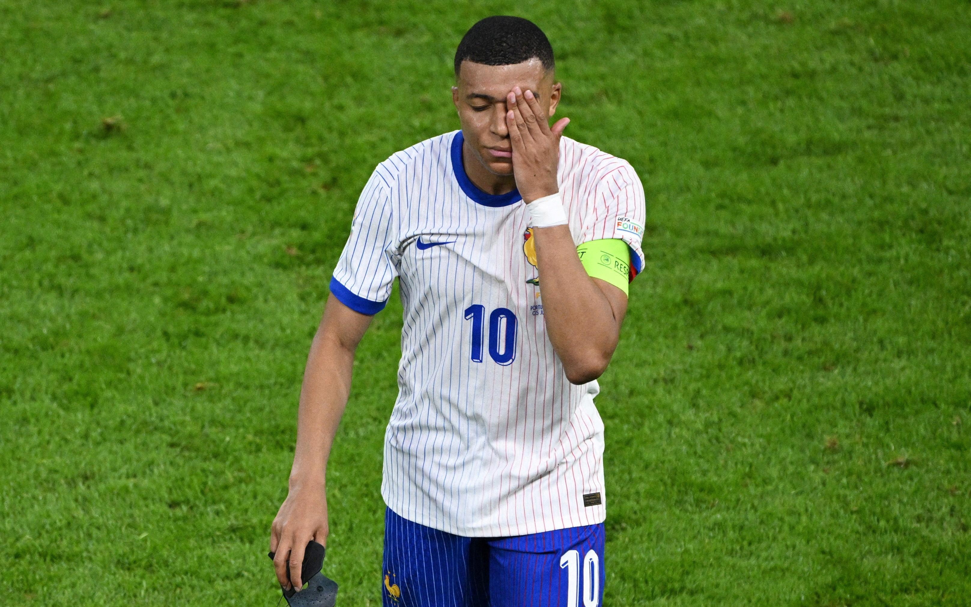 Mbappe bị hàng loạt thương hiệu Trung Quốc cắt hợp đồng