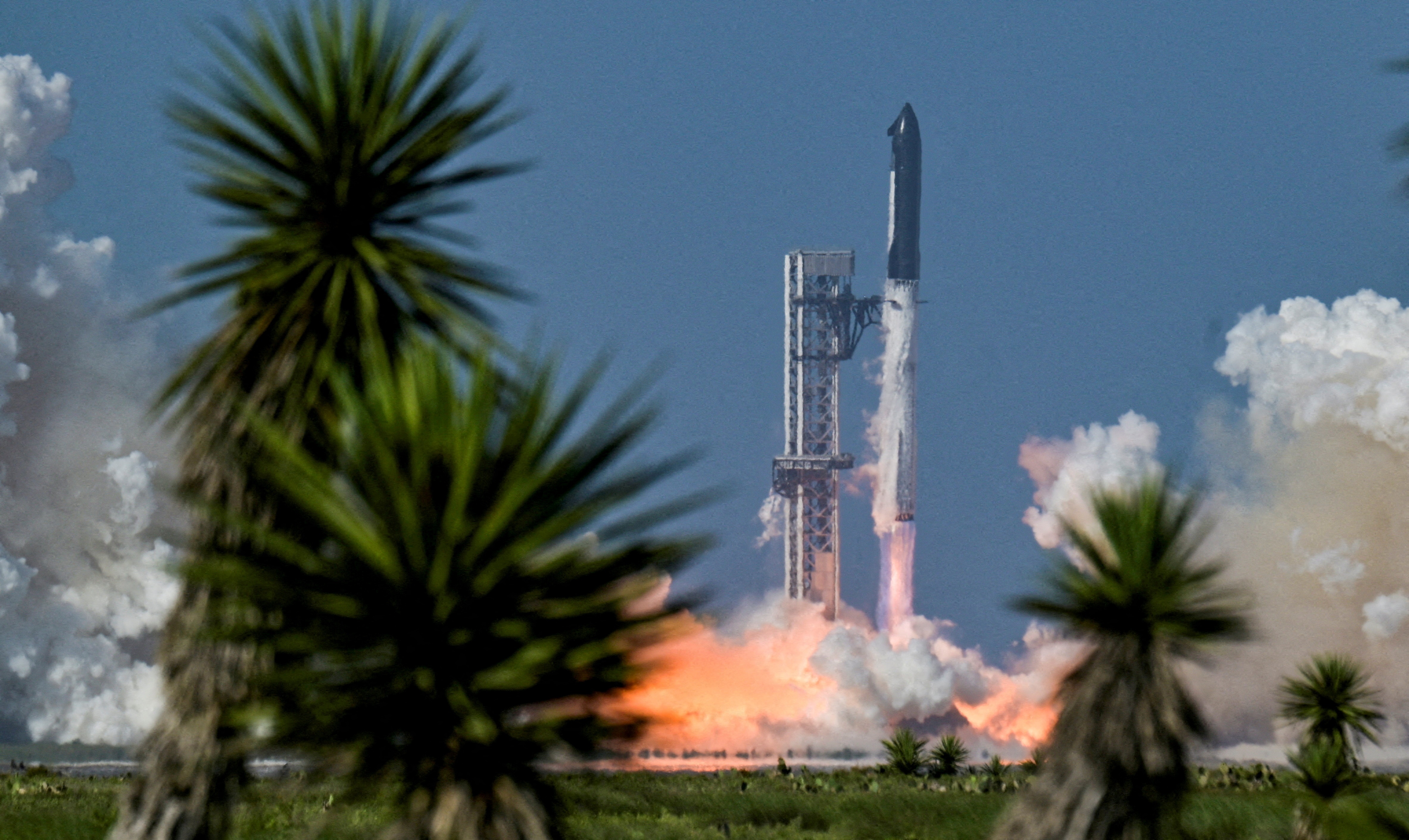 SpaceX xây 'siêu cảng vũ trụ' 100 tỷ USD