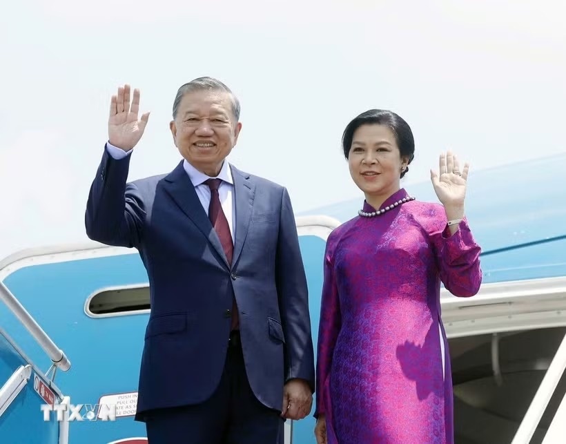 Tổng B&iacute; thư ảnh 1