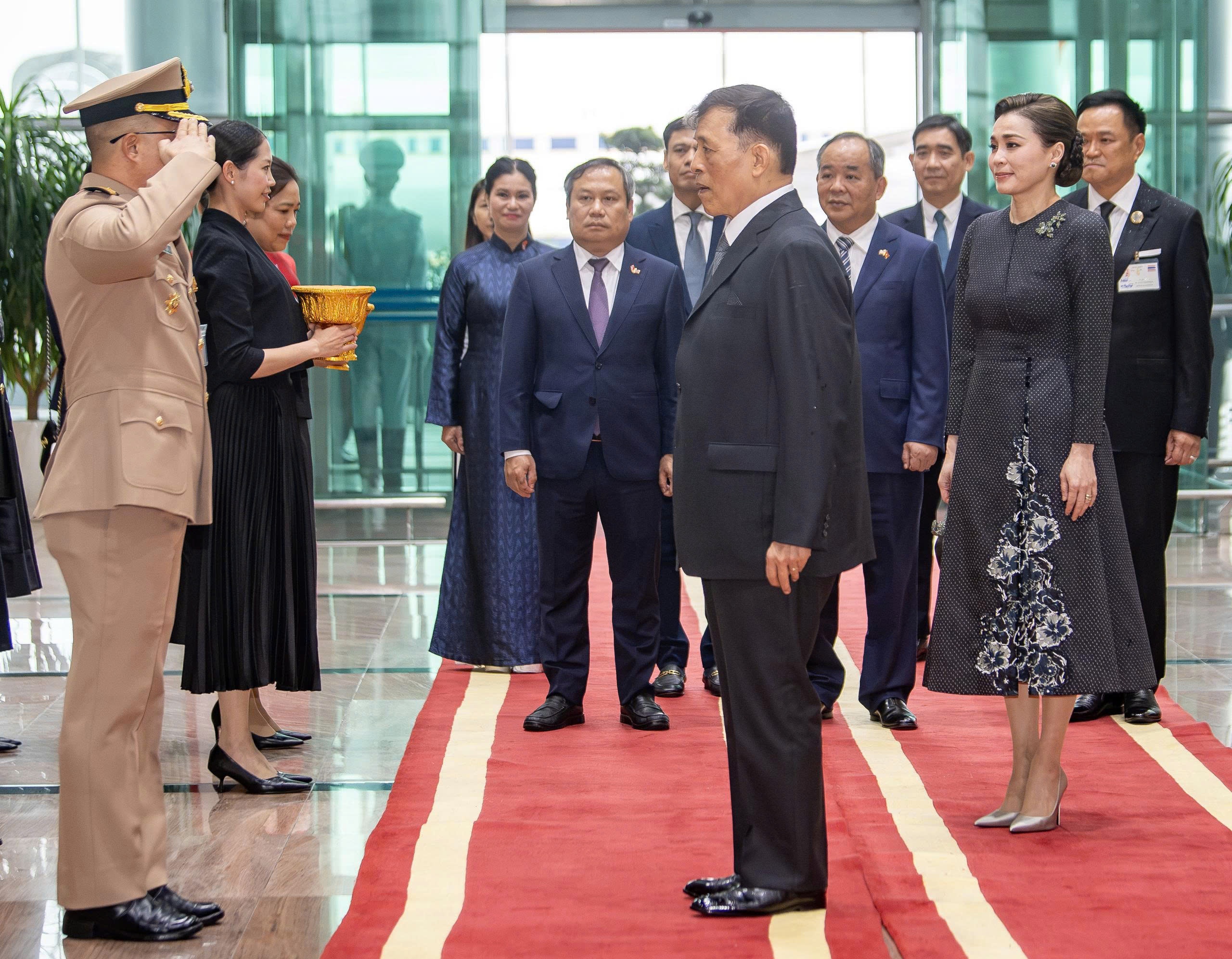 Nh&agrave; vua Th&aacute;i Lan ảnh 9