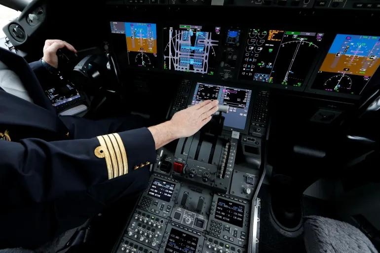 Vụ tấn công flydubai hé lộ nghịch lý phía sau cửa buồng lái