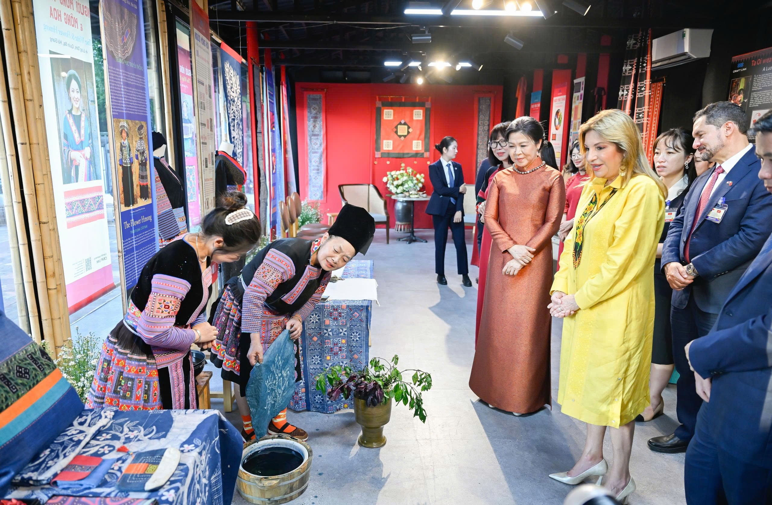 First Lady of Panama (photo 4) Phu nhân Tổng thống Panama ảnh 4