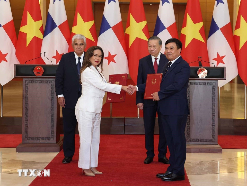 Panamanian President (photo 3) Tổng thống Panama ảnh 3