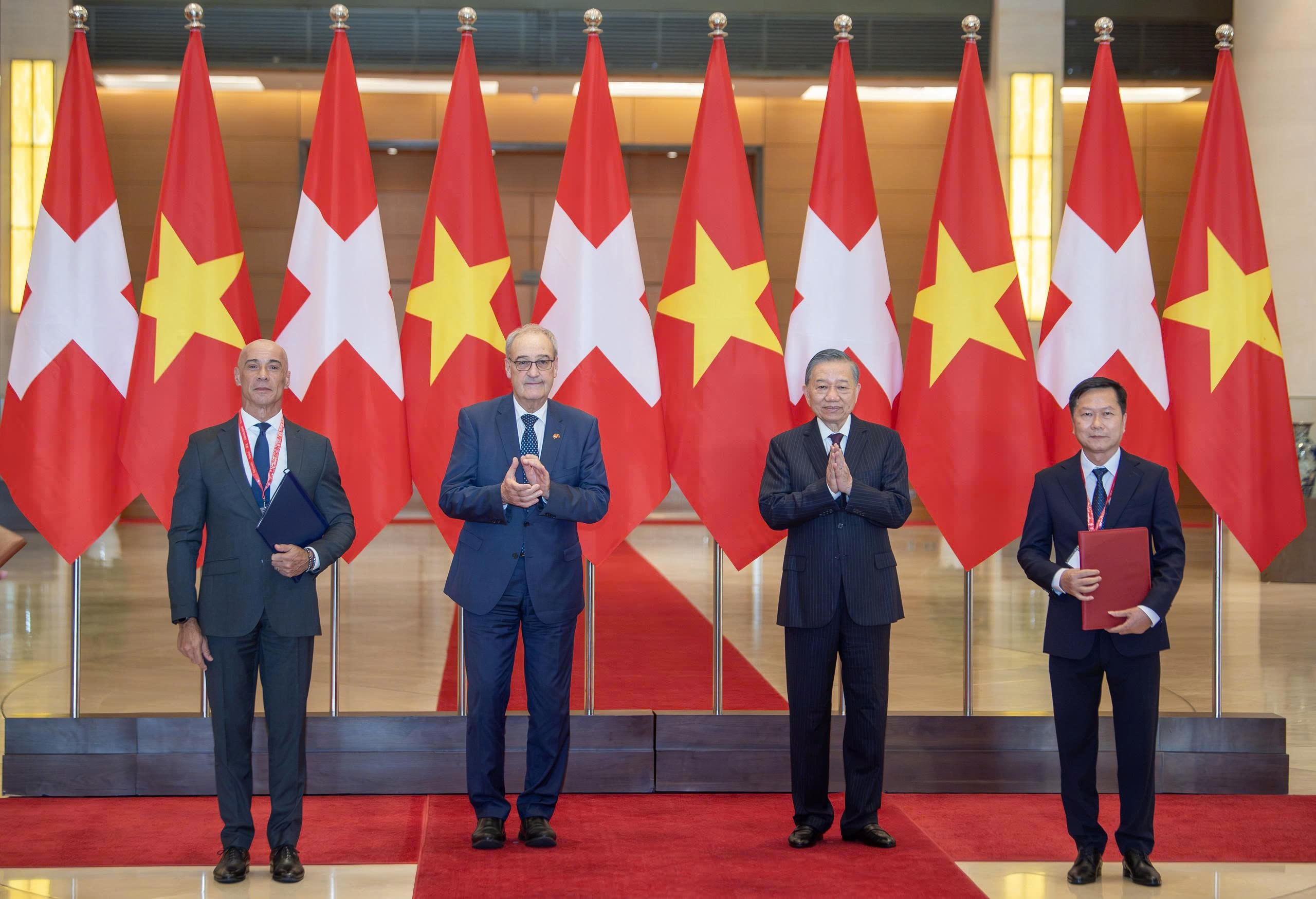 Tổng thống Thụy Sĩ ảnh 11 Tổng thống Thụy Sĩ ảnh 11