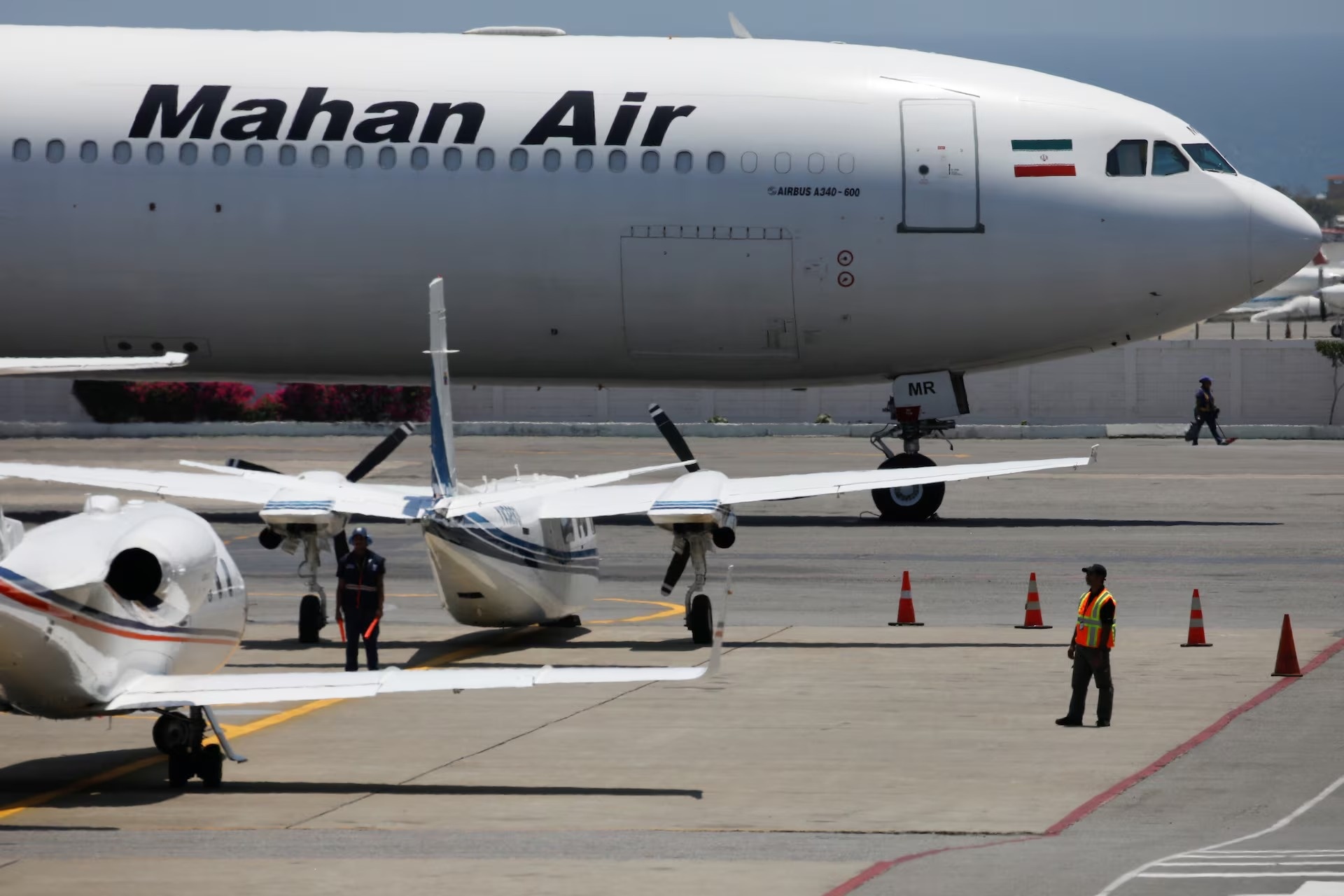Airbus A340-600 ảnh 3