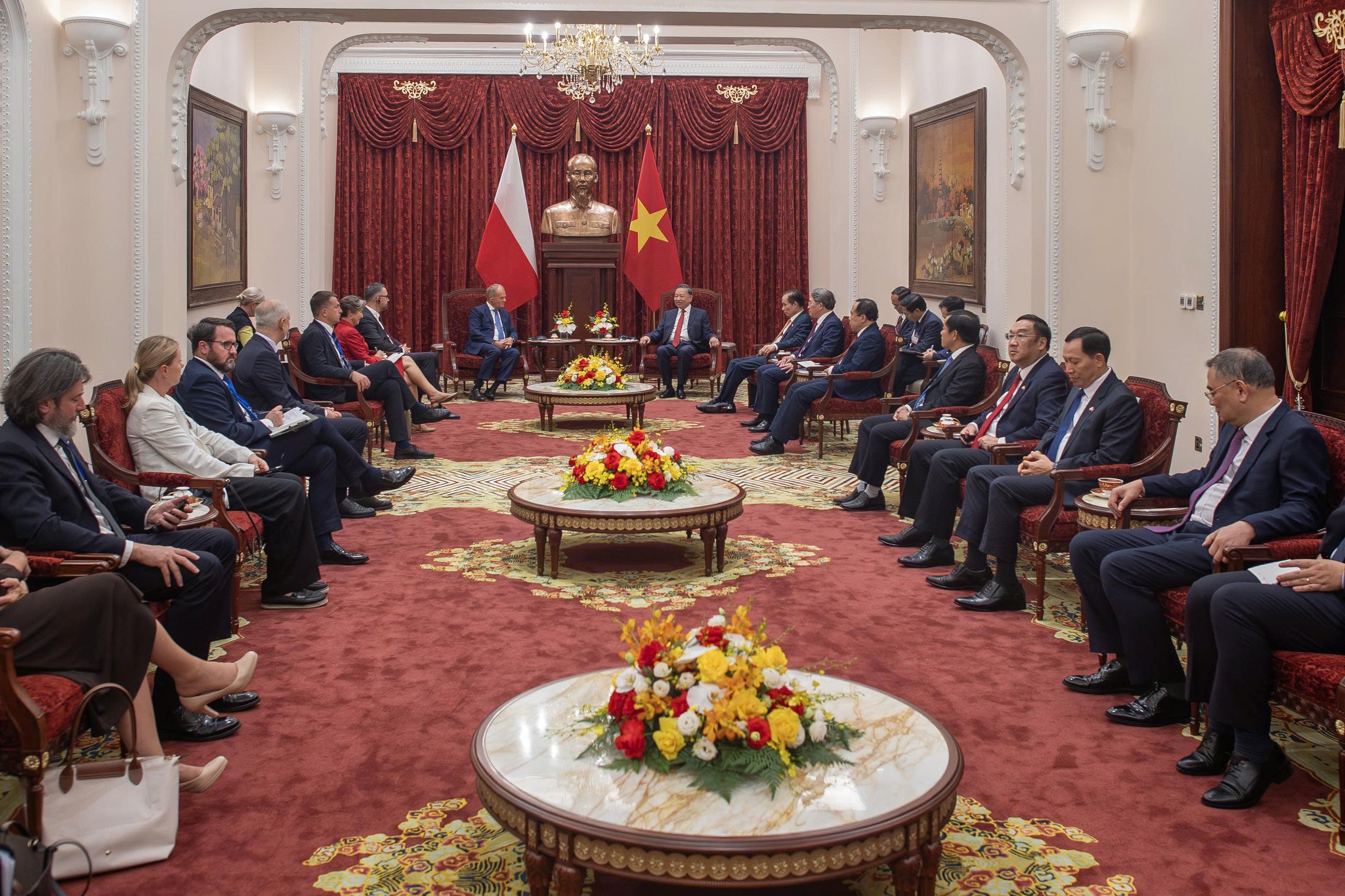 Thủ tướng Ba Lan ảnh 1