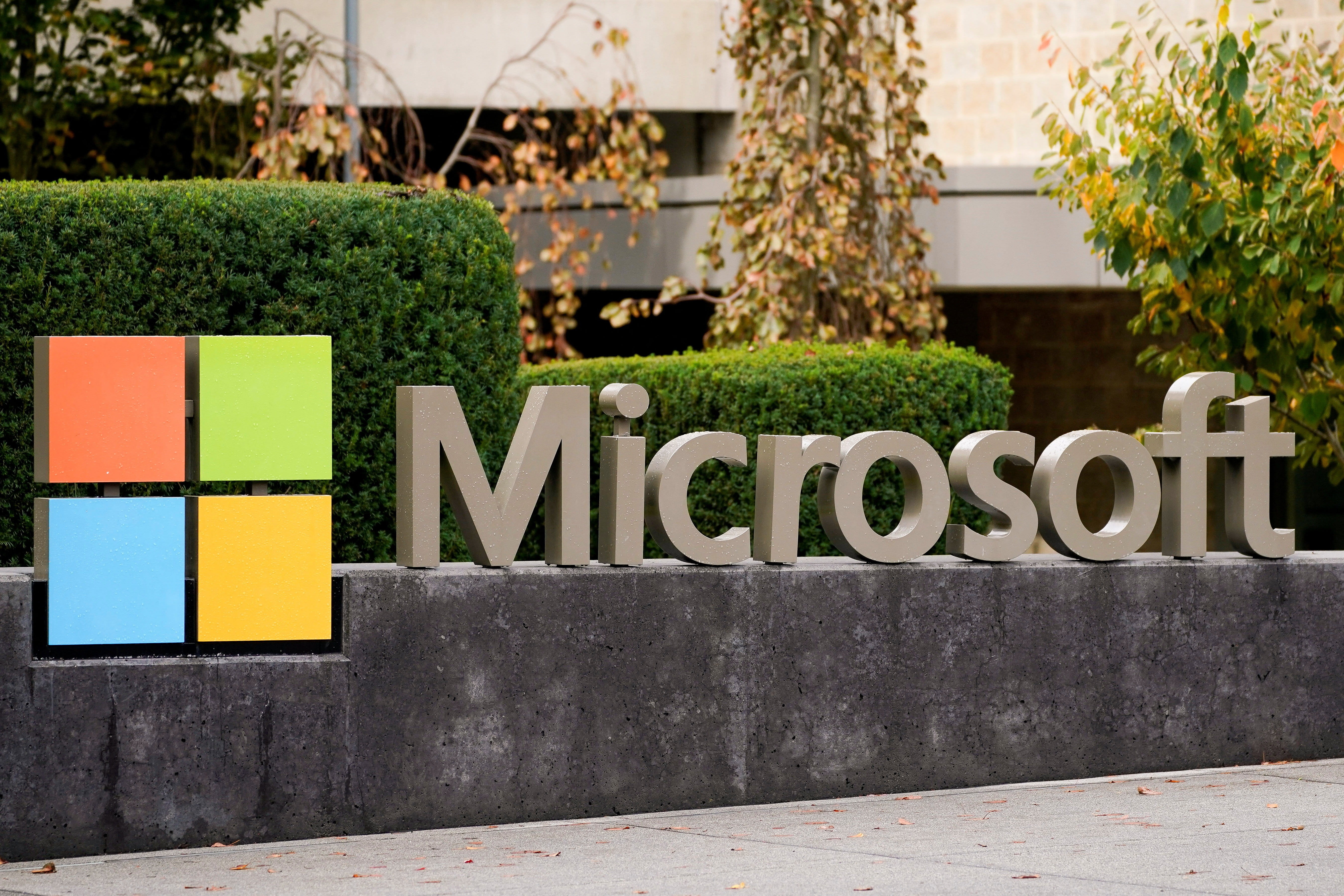 Microsoft đề nghị 60.000 nhân viên tự nguyện nghỉ việc
