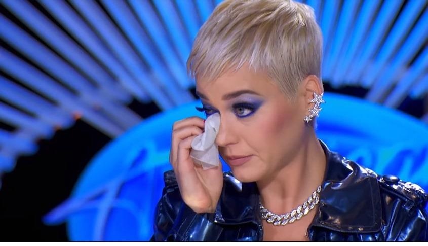 Thi sinh 19 tuoi o American Idol khien Katy Perry khoc nuc no hinh anh