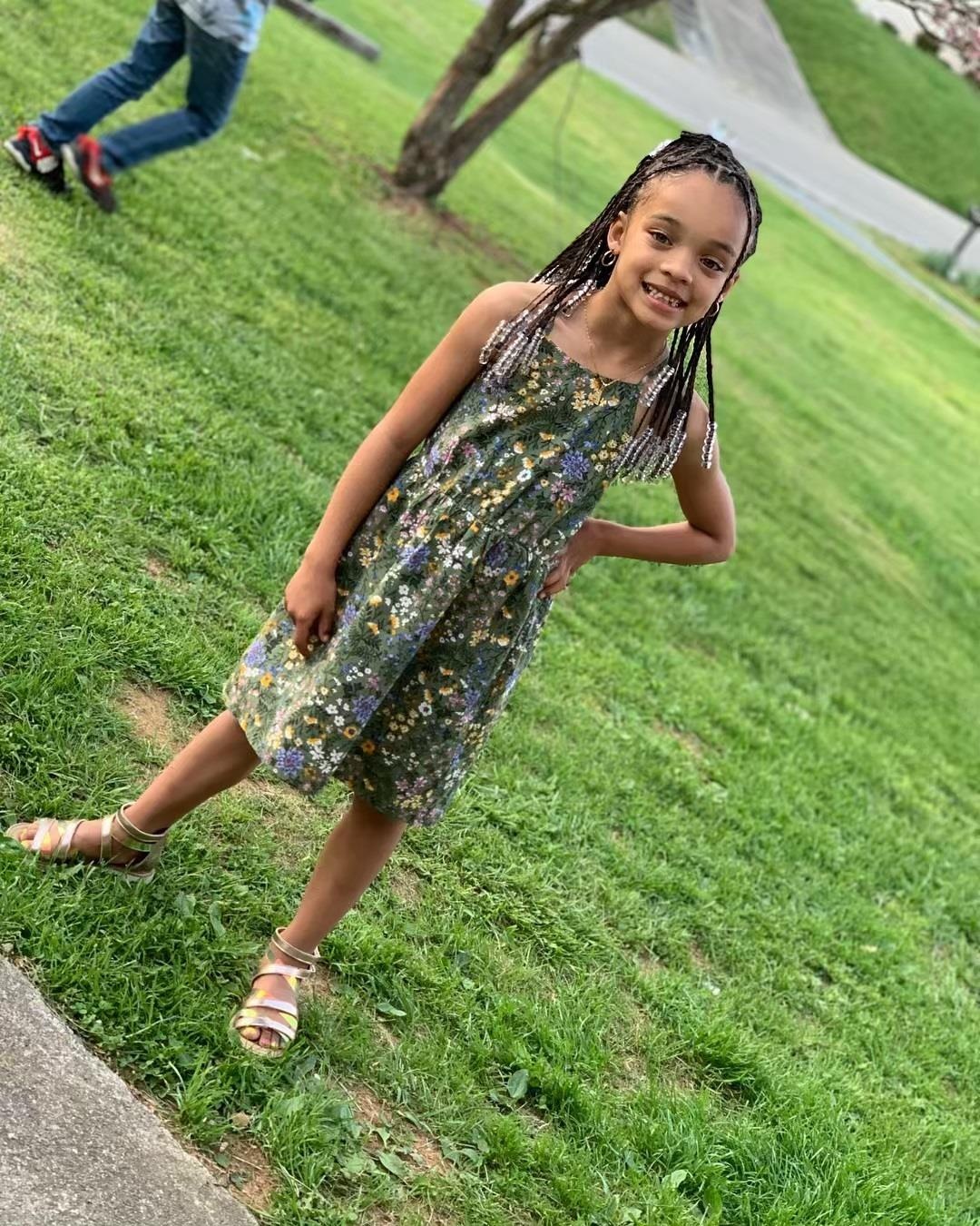 ban sao rihanna anh 8