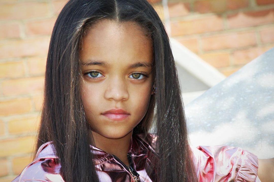 Mau nhi 7 tuoi gay sot vi qua giong nu ca si giau nhat the gioi 2019 hinh anh