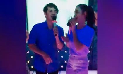 Dong Nhi hat 'To thich cau' ngot ngao ben Ong Cao Thang hinh anh