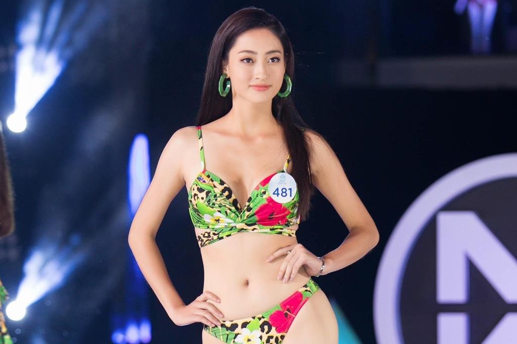 Man trinh dien ao tam cua 4 dai dien nhan sac Viet sap thi quoc te hinh anh