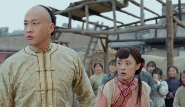 Ky xao va hau truong gay cuoi trong phim co trang Trung Quoc hinh anh