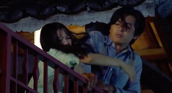 'Tieng set trong mua' tap 31: Cau Hai an han vi moi quan he voi me ke hinh anh