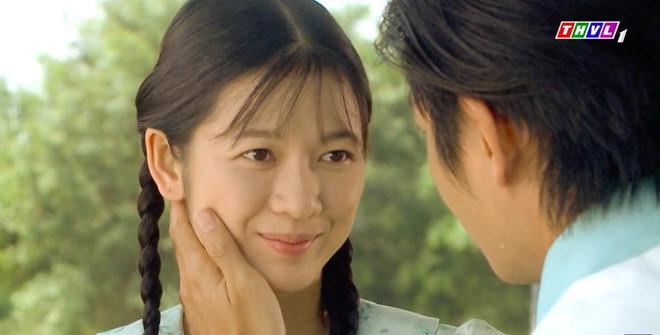 Thanh Binh va em gai cung me khac cha say dam trong tinh yeu hinh anh