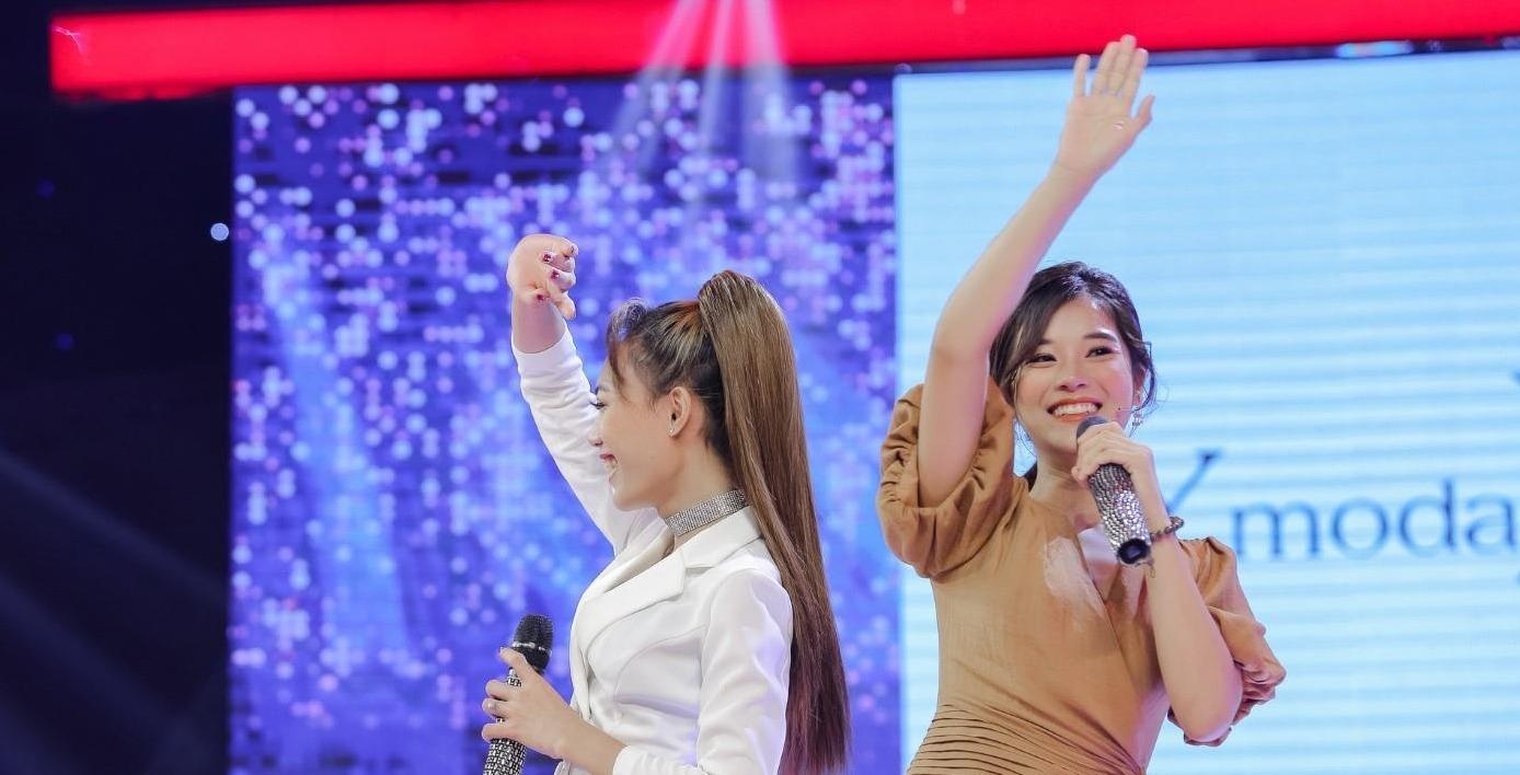 Hoang Yen Chibi hat cung giong ca tham hoa hinh anh