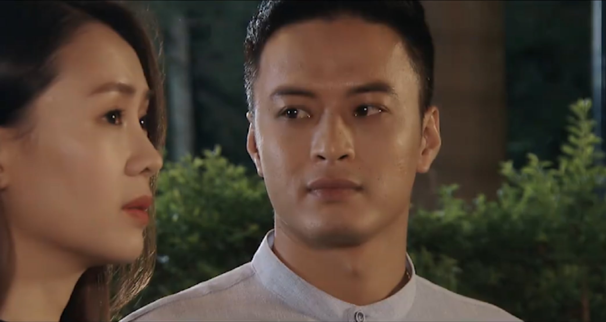 Cach Bao do danh Khue trong 'Hoa hong tren nguc trai' hinh anh