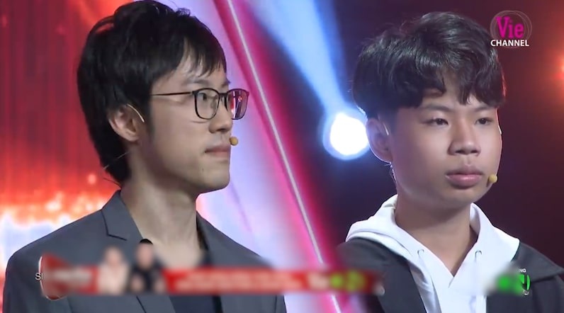 Cao thu xoay rubik den tu Nhat tai Sieu tri tue hinh anh