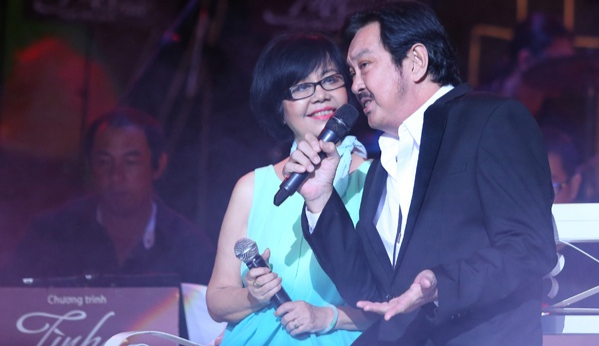 Giong hat ngot ngao cua nghe si Chanh Tin hinh anh