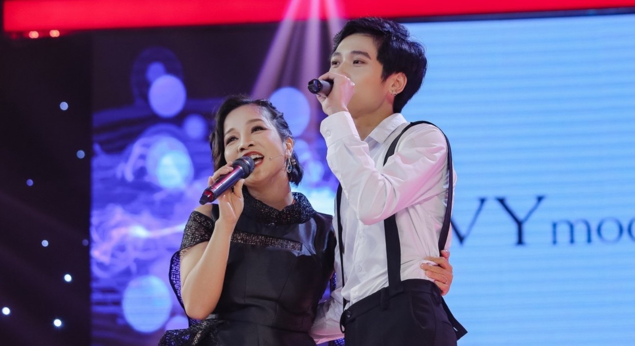 Diva My Linh song ca voi giong hat tham hoa hinh anh