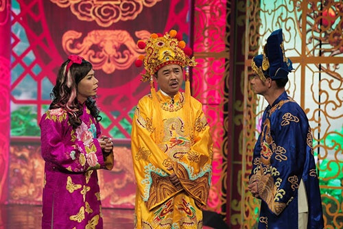 Giao thua xem lai Tao Quan hinh anh