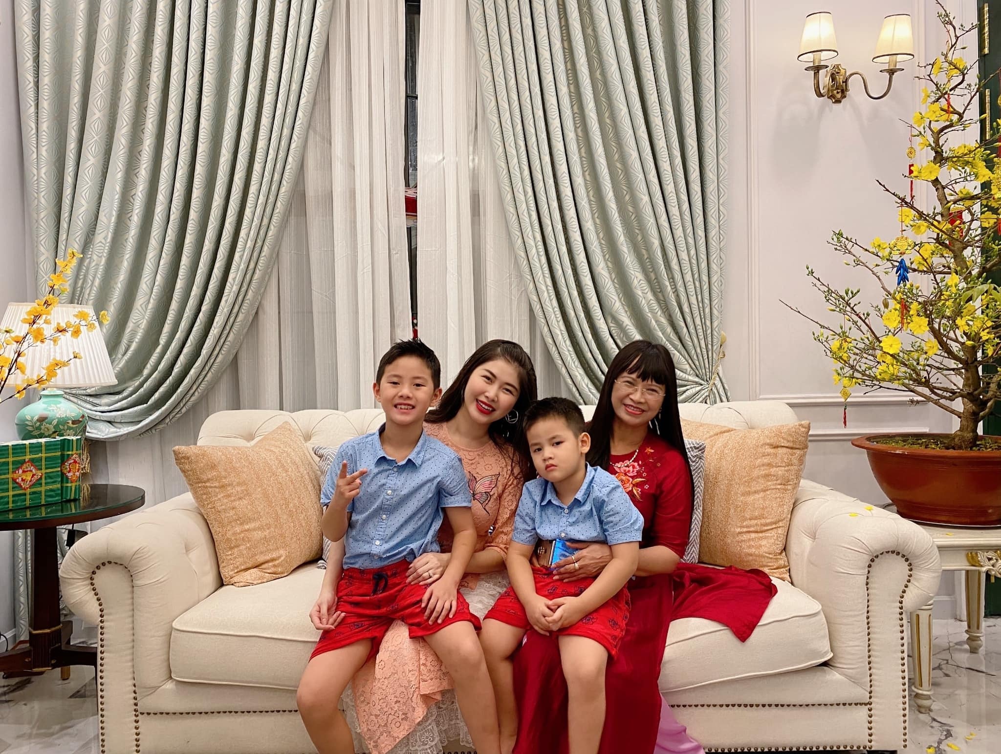 vo chong dang khoi don tet anh 3