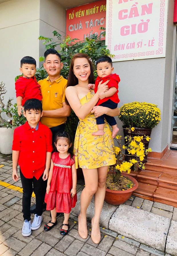 nhoc ty showbiz Viet anh 3