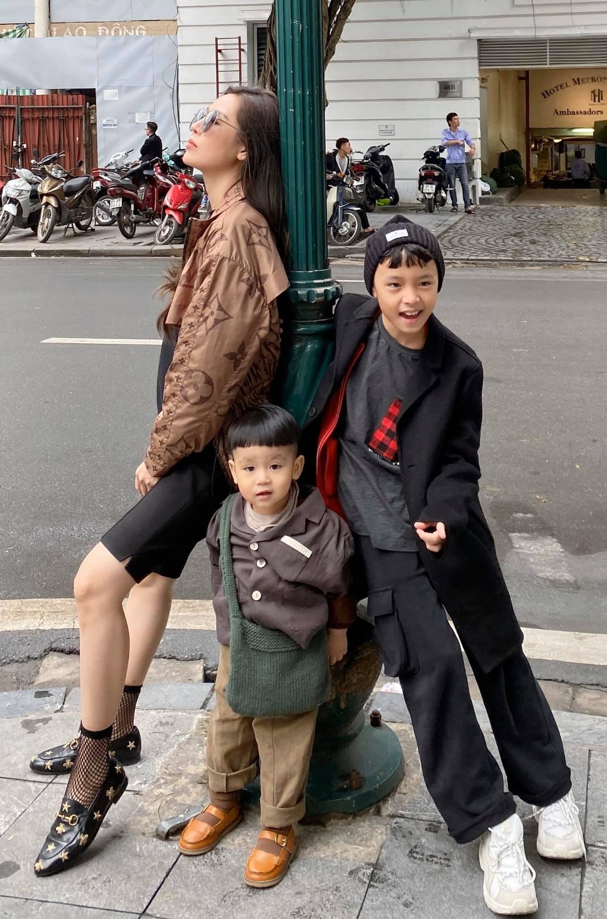 nhoc ty showbiz Viet anh 10