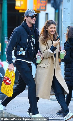 người yêu Zendaya ảnh 1 nguoi yeu Zendaya anh 1