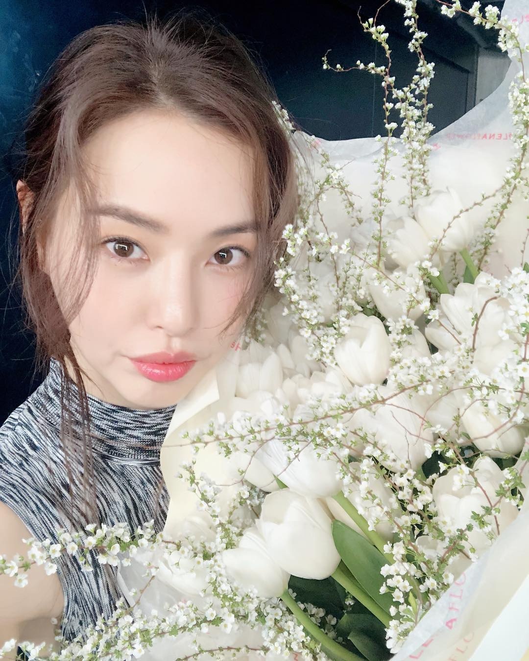 nhan sac hoa hau honey lee anh 8