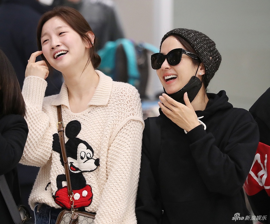 đoàn làm phim parasite về hàn quốc ảnh 7 doan lam phim parasite ve han quoc anh 7