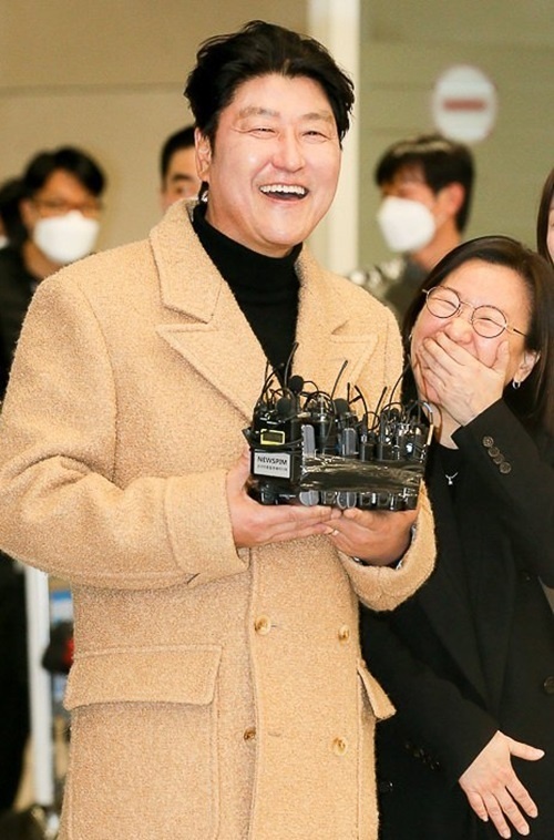 đoàn làm phim parasite về hàn quốc ảnh 5 doan lam phim parasite ve han quoc anh 5