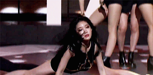 Nhung nu ca si duoc khen hat live nhu nuot dia hinh anh