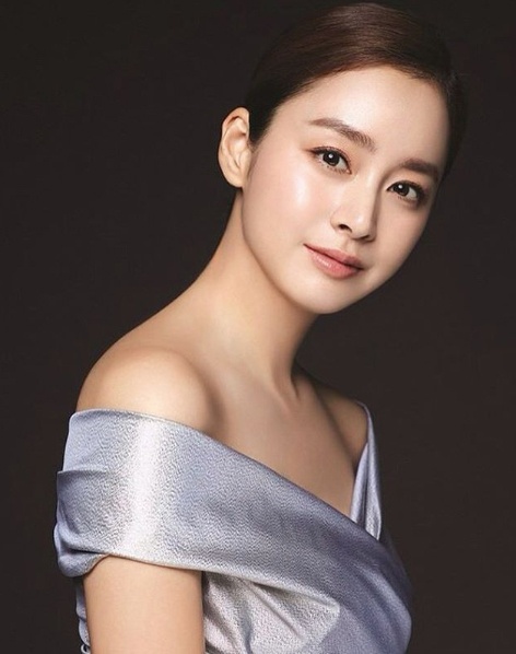 dien xuat cua kim tae hee anh 2