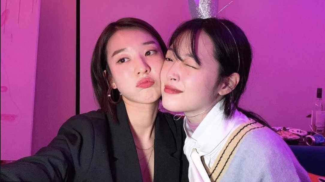 Kim Sun Ah nhan nuoi meo cua Sulli hinh anh