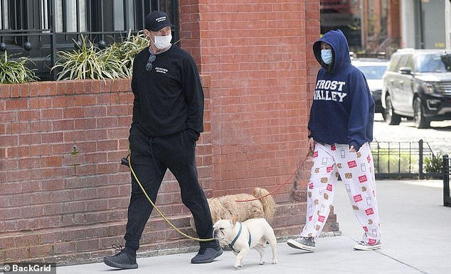 Hugh Jackman va vo anh 4