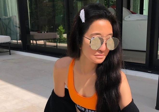 Cach ‘ba tien vay cuoi’ Vera Wang giu voc dang nhu thieu nu o tuoi 71 hinh anh