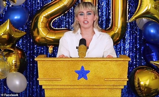 miley cyrus hát the climb ảnh 1 miley cyrus hat the climb anh 1