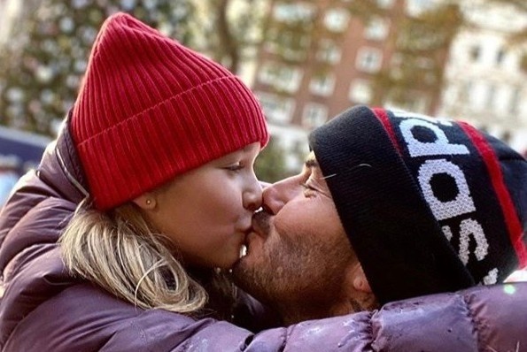 David Beckham noi loi ngot ngao voi con gai Harper hinh anh