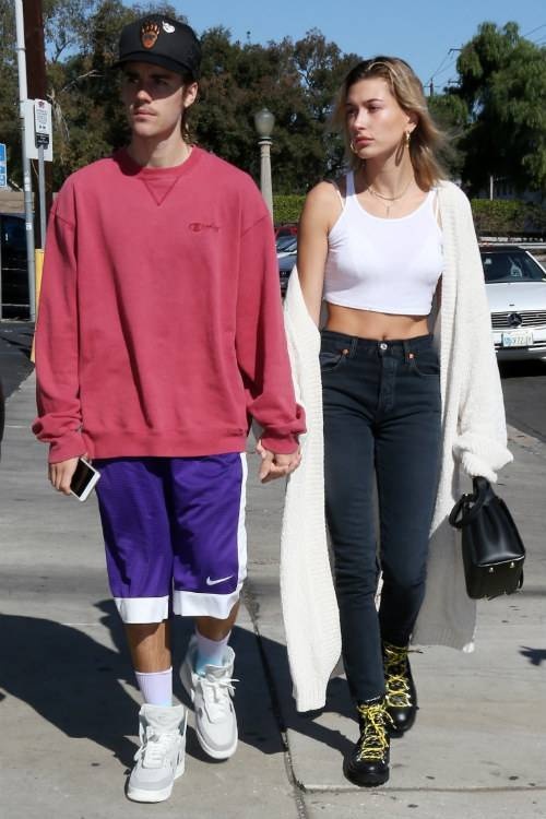 Justin Bieber lam nen cho vo anh 20