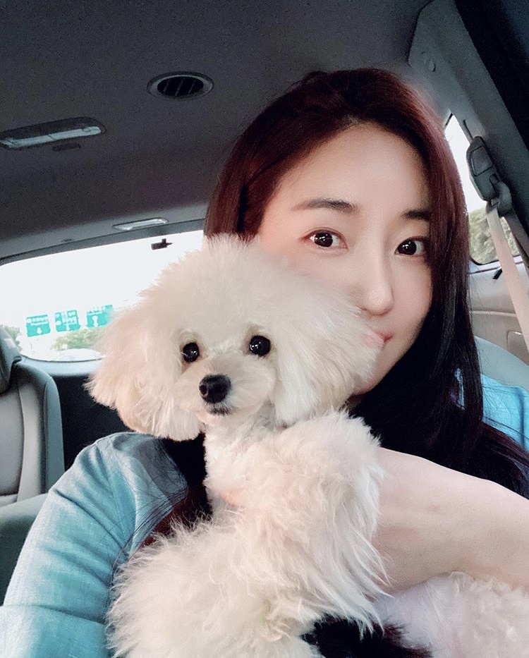 hoa hau kim sa rang anh 10