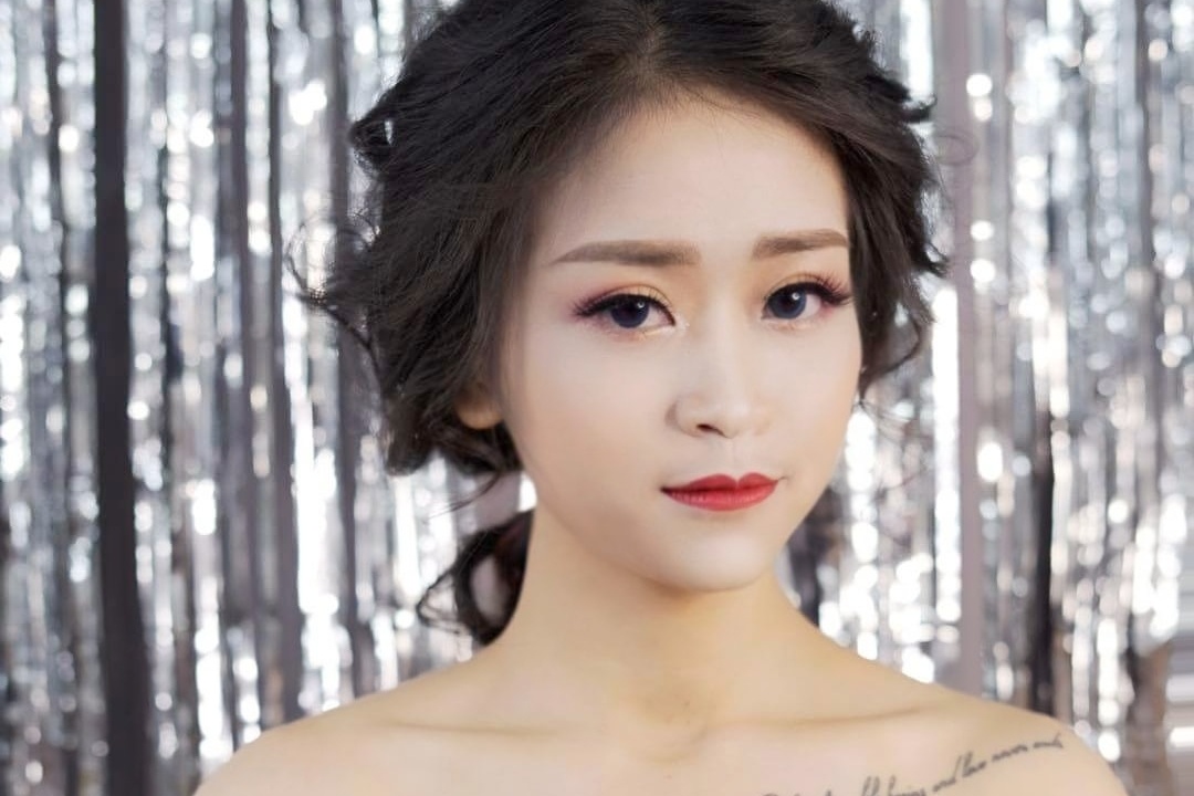 Dong nghiep thuong tiec nu dien vien Viet tu tu o tuoi 24 hinh anh