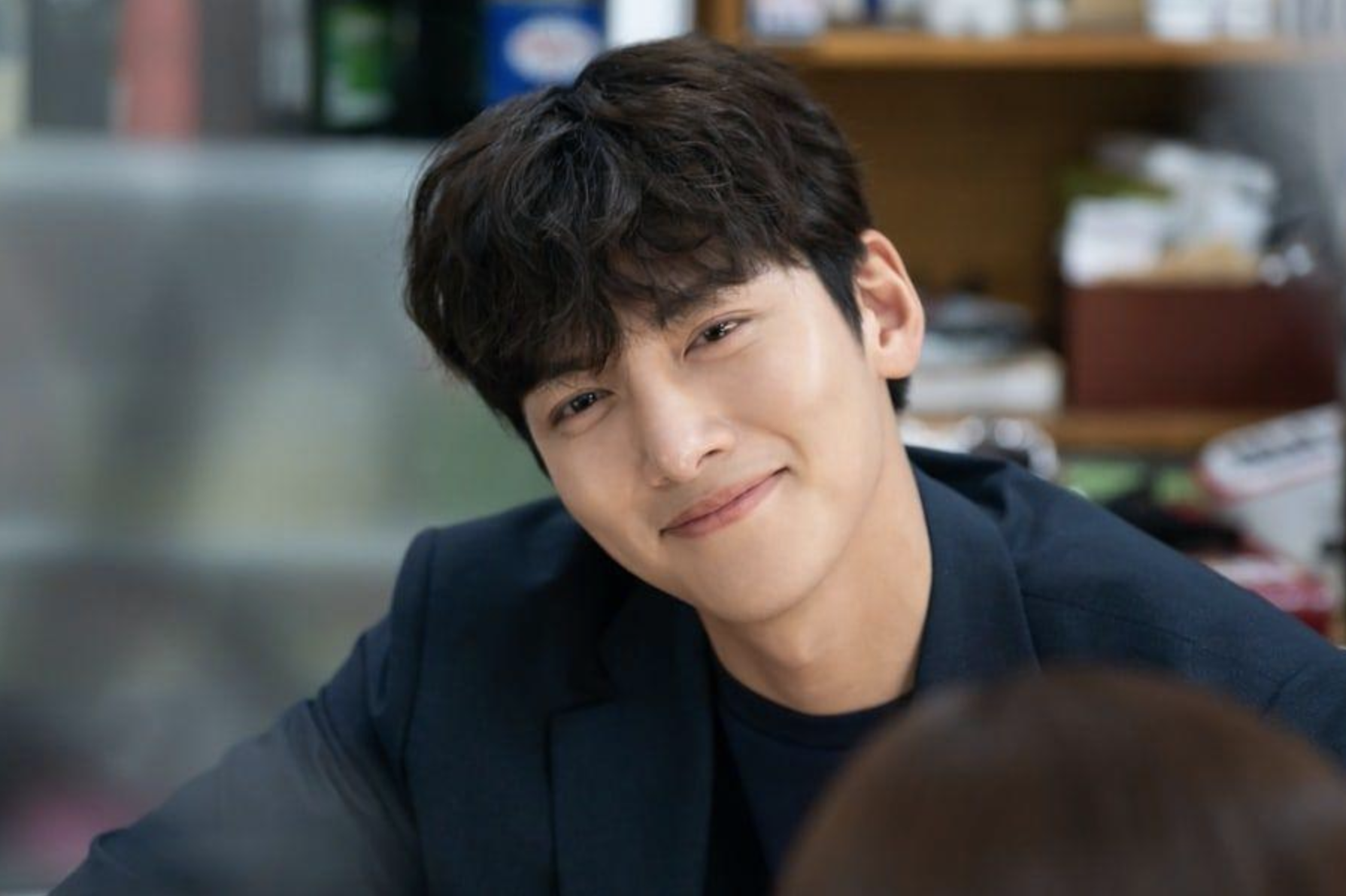 Ji Chang Wook thuong thuc am thuc Viet Nam hinh anh
