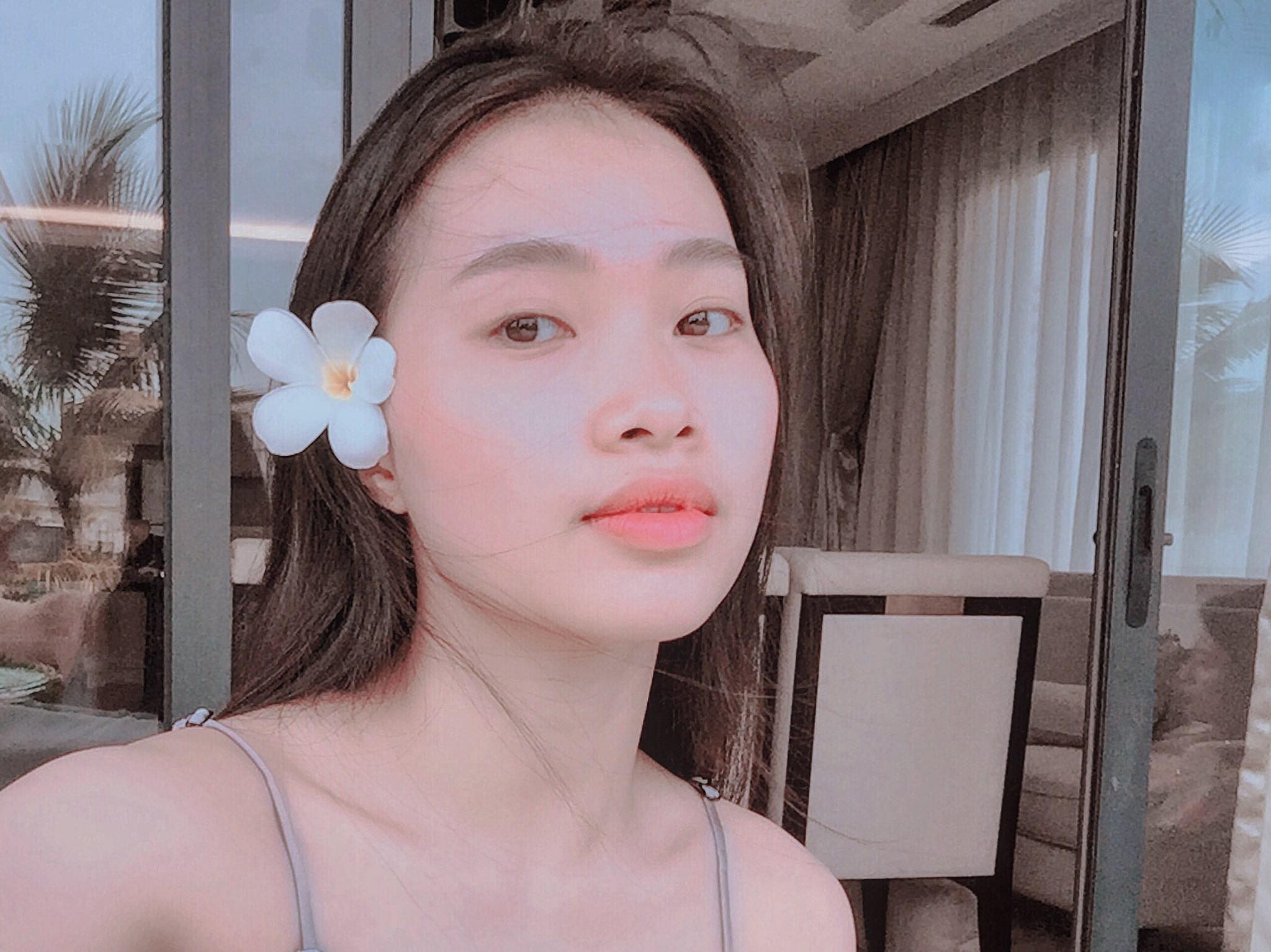 nha uyen khanh thi anh 4