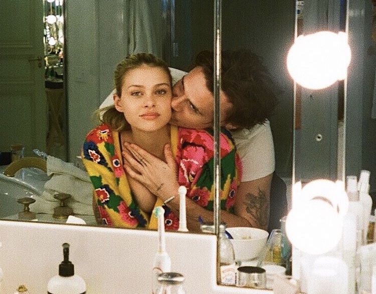 So ke qua cuoi Brooklyn: Beck - Vic mua nha, bo vo tra chi phi cuoi hinh anh